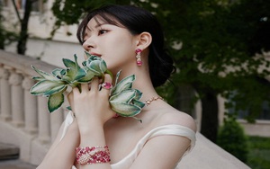 Triệu Lộ Tư lên hotsreach với tạo hình váy đỏ trong 'Vụng Trộm Không Thể Giấu'