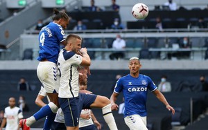 Kết quả bóng đá Tottenham 0-1 Everton: Mourinho thất bại vì hàng thủ