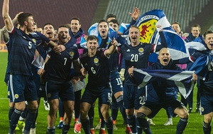 Bóng đá hôm nay 13/11: Scotland giành vé dự EURO 2021. Rakitic tiết lộ mối quan hệ Messi với Griezmann