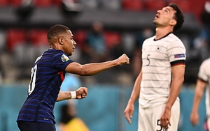 Pháp 1-0 Đức: Hummels 'tặng' 3 điểm cho tuyển Pháp