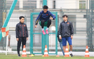 U22 Việt Nam tập trung ngày đầu, HLV Kim Hyun Tae đứng lớp
