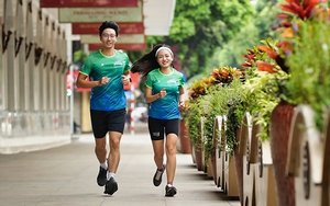Chạy marathon kiểu ‘Chào bình thường mới’ ở Hà Nội