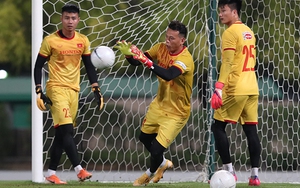 Bị nhắc nhở live stream, thủ môn Tấn Trường được báo Hàn Quốc và Trung Quốc theo sát