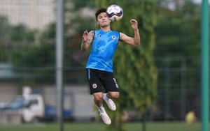 CLB Hà Nội tạm giải tán, Quang Hải, Duy Mạnh... ở lại tập riêng