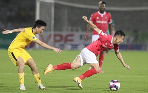 HLV Kiatisuk: ‘Tuấn Anh không cần thể hiện gì nữa’