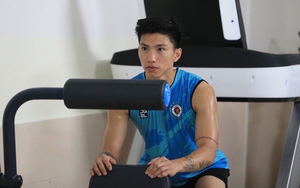 Văn Hậu chốt ngày sang Hàn Quốc phẫu thuật