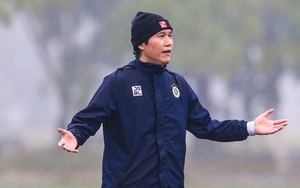 Lộ lý do HLV Park Choong Kyun đứt gánh giữa đường ở CLB Hà Nội