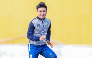 Quang Hải cởi trần khoe hình xăm ngày sinh nhật Bùi Tiến Dũng