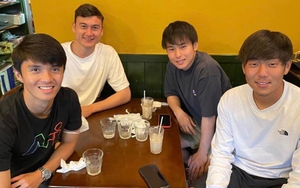 Văn Lâm tự tin ‘chém gió’ bằng tiếng Nhật cùng đồng đội