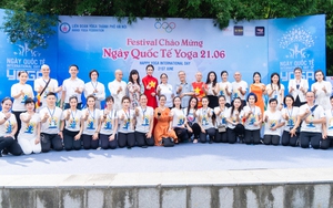Hơn 1.000 người tham dự Festival Yoga Hà Nội