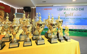 Giải golf Chung tay vì ATGT tiếp tục hành trình nhân ái