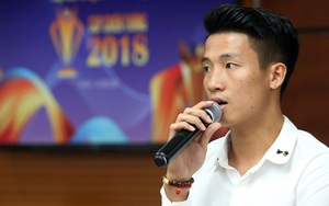 Tranh thủ ngày nghỉ, Bùi Tiến Dũng hóa thân thành HLV thể lực