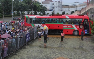 U23 Việt Nam gây sốt ở Bình Dương bất chấp mưa to