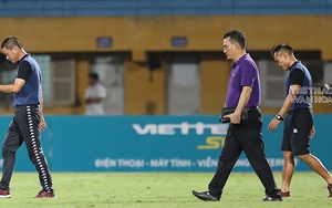 HLV Chu Đình Nghiêm ‘kiêng khem phong thủy’ vẫn không giúp được Hà Nội FC