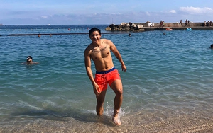 Văn Hậu lần đầu để lộ những hình xăm siêu chất