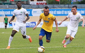 FLC Thanh Hoá thua đau ngay trên sân nhà