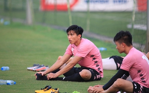 Văn Hậu thể hiện thế nào trong ngày trở lại Hà Nội FC?