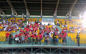 Trận XSKT Cần Thơ – Hải Phòng đá chậm hơn 30 phút vì CĐV Hải Phòng