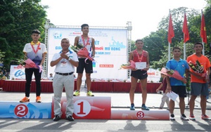 Tuyển thủ QG đăng quang ở Giải chạy Báo Hà nội mới năm 2017