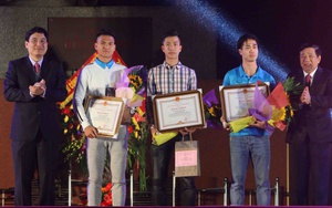 CĐV xứ Nghệ nổi sóng vì bộ ba Công Phượng, Văn Đức, Xuân Mạnh