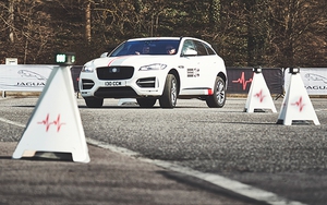 The Art Of Performance Tour – Cơ hội trải nghiệm nghệ thuật của hiệu suất từ các dòng xe thể thao của Jaguar tại Việt Nam