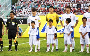 HLV Park Hang Seo xem giải U19 Suwon JS Cup 2018 cùng danh thủ Park Ji Sung