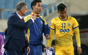 Hành trình của HLV mất việc đầu tiên ở V-League 2018