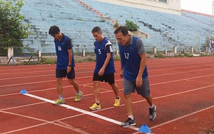 3 trợ lý trọng tài trượt kiểm tra thể lực giữa mùa