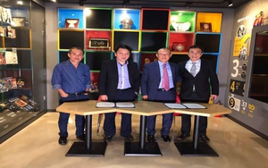 Ngày 14/10, HLV Park Hang-seo có mặt ở Việt Nam