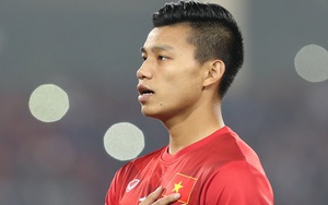 Văn Thanh bị đồng đội ‘dìm hàng’ trong ngày sinh nhật