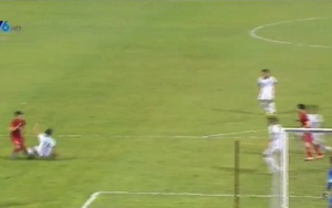 TRANH CÃI: Trọng tài đã 'cướp' một quả penalty của U22 Việt Nam