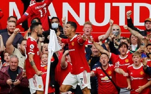 Ronaldo đã có bàn thắng đầu tiên trong ngày ra mắt MU