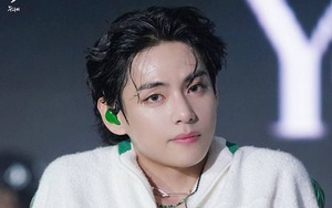 Concert miễn phí của BTS: 49 triệu người xem trực tuyến, V gây sốt khi để lộ vai trần quyến rũ