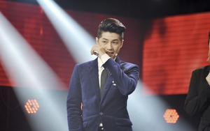 Tập 8 'Giọng hát Việt 2018': Noo Phước Thịnh 'bật khóc' trước hành động của Thu Phương