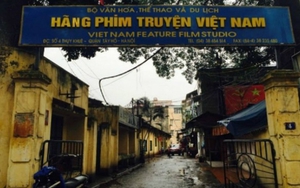 Hàng loạt nghệ sĩ gạo cội bất ngờ bị cắt chế độ bảo hiểm tại Hãng phim truyện Việt Nam