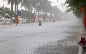 Thời tiết đêm 5/1 ngày 6/1: Bắc bộ mưa to, Nam bộ nắng ráo