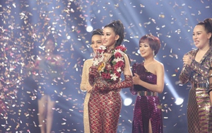 Chung kết 'Giọng hát Việt 2018': Học trò Noo Phước Thịnh đăng quang gây tranh cãi