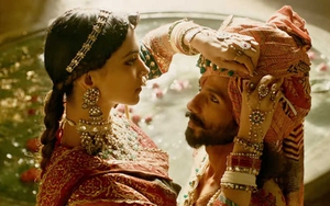 Phim 'Padmavati' 'bóp méo lịch sử': Phụ nữ Ấn Độ doạ tự thiêu để phản đối công chiếu