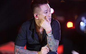 Tuấn Hưng nghẹn ngào, mãn nguyện khóc dưới cơn mưa