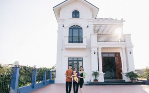 Chủ kênh 'Ẩm thực mẹ làm' xây nhà 3 tỷ đồng báo hiếu: 'Mẹ đã già mà chưa được sống ở một ngôi nhà khang trang'