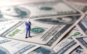 Một điều bất ngờ được tiết lộ khi nghiên cứu về 10.000 triệu phú: 80% các triệu phú tự thân làm giàu, chi tiêu thông minh, hạn chế nợ nần và không mong giàu nhờ cổ phiếu