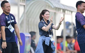 Sếp nữ xinh đẹp của U22 Thái Lan: ‘Chúng tôi chắc chắn sẽ hạ gục Việt Nam’
