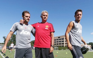 Vì sao M.U chưa đá đã chiếm lợi thế trước Liverpool?