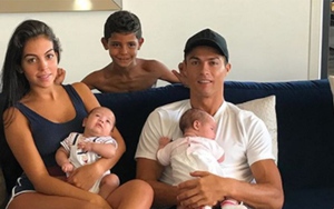 Ronaldo có bao nhiêu con? Mẹ của chúng là ai? Tên của chúng là gì?