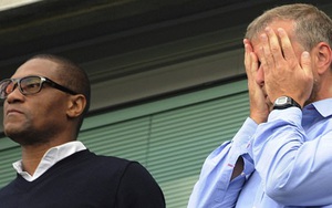 Michael Emenalo, người khiến nội bộ Chelsea đang dậy sóng, là ai?