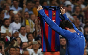 Messi ngạo nghễ ăn mừng tại Kinh điển lọt vào Top những khoảnh khắc tuyệt vời nhất 2017