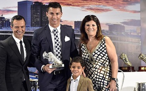 CẬP NHẬT sáng 10/7: Ronaldo làm lu mờ ngày ra mắt Emre Can. Croatia trục xuất HLV khỏi World Cup