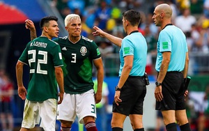HLV Mexico tố trọng tài thiên vị Brazil, mắng Neymar là 'thằng hề'