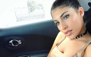 Nhan sắc mỹ nữ bikini thay bồ Ronaldo làm ‘bà trùm’ ở Real Madrid