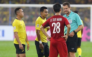 CẬP NHẬT sáng 12/12: Duy Mạnh may mắn thoát thẻ đỏ. Liverpool, Tottenham ngoạn mục giành vé C1